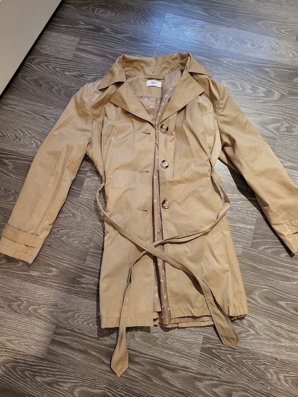 Trench Coat (Suzy Shier)